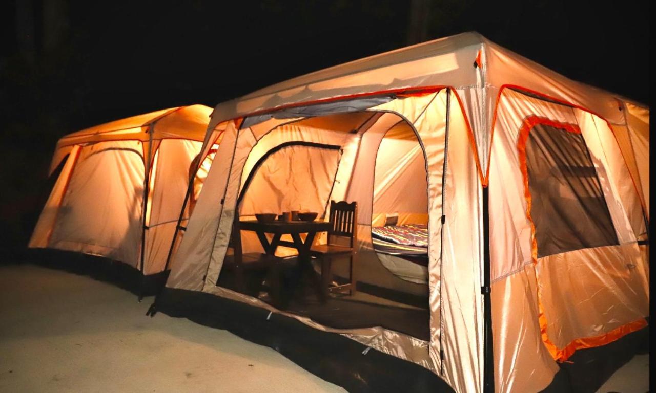 Joy Camping Hatrin Kültér fotó